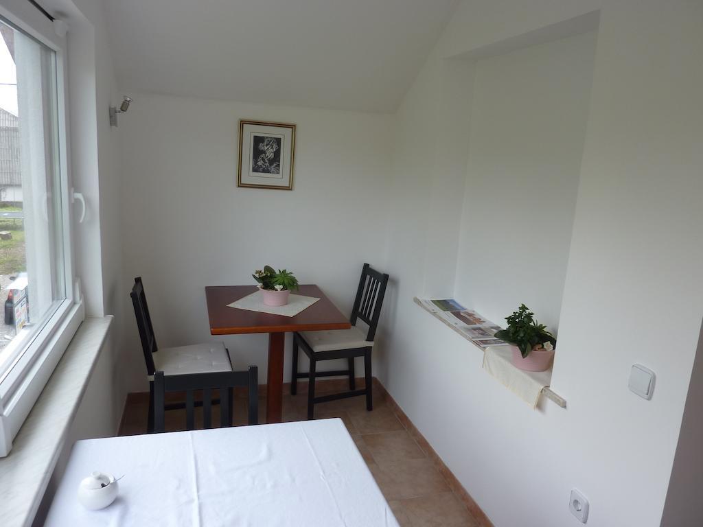 Rooms & Apartment Mira G. ポストイナ エクステリア 写真